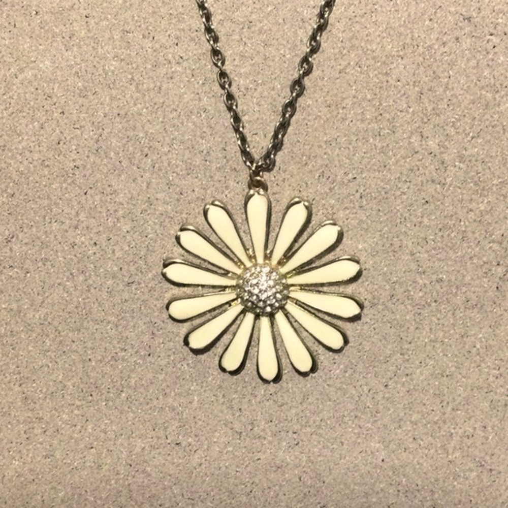 Large Daisy Necklace with Rhinestones